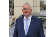 Primarul Sucevei vrea toţi copiii în clase, în septembrie